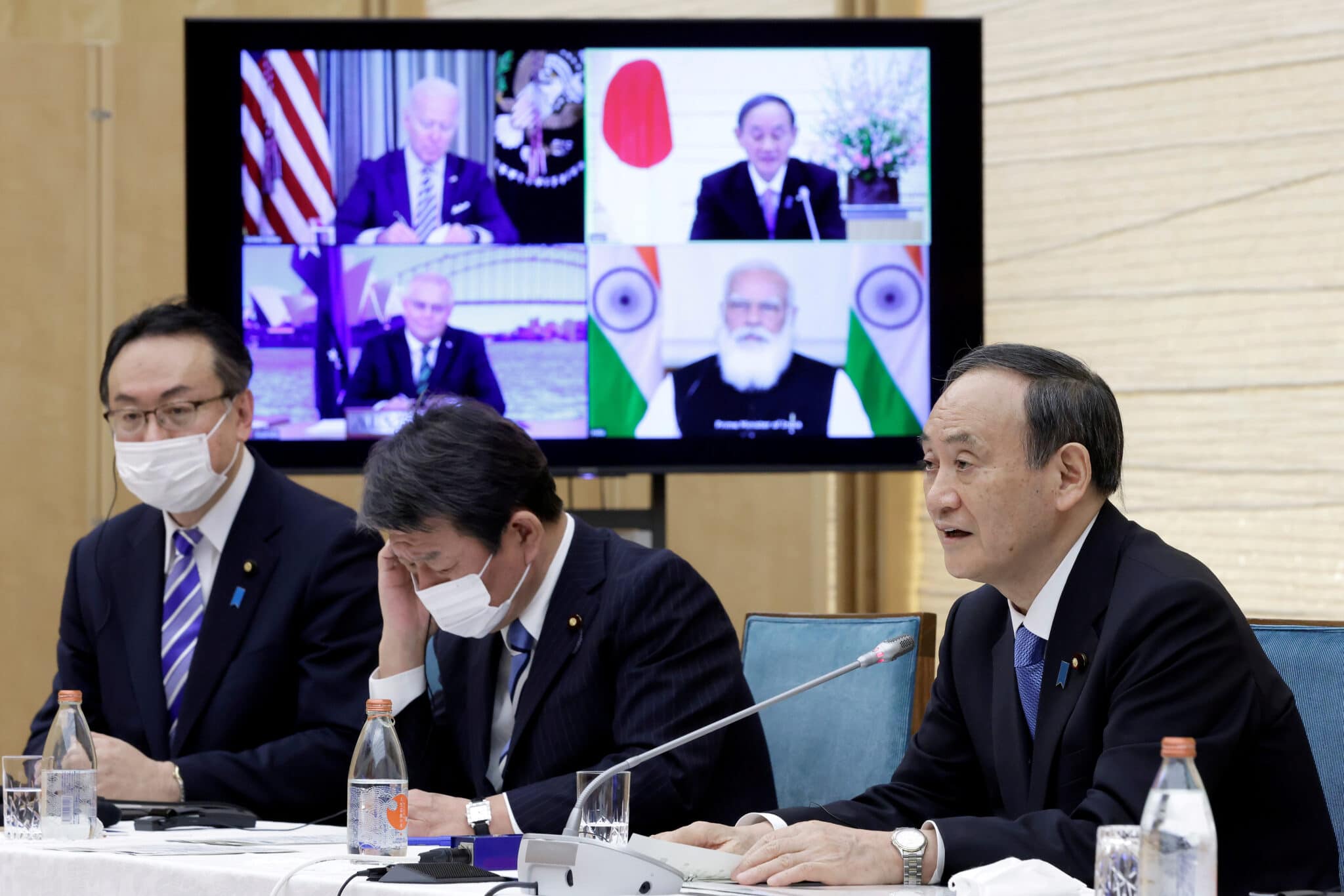 Virtuální setkání Quadu: japonský premiér Jošihide Suga