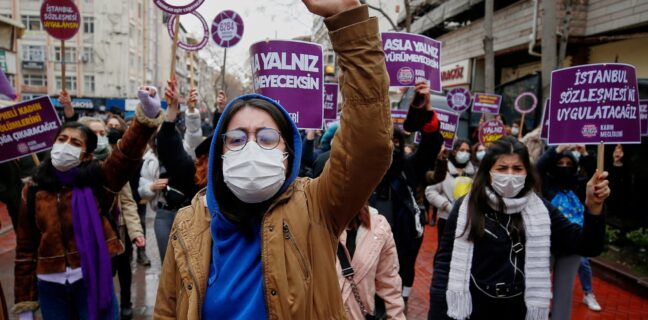 Turecko protestuje proti stažení Istanbulské úmluvy