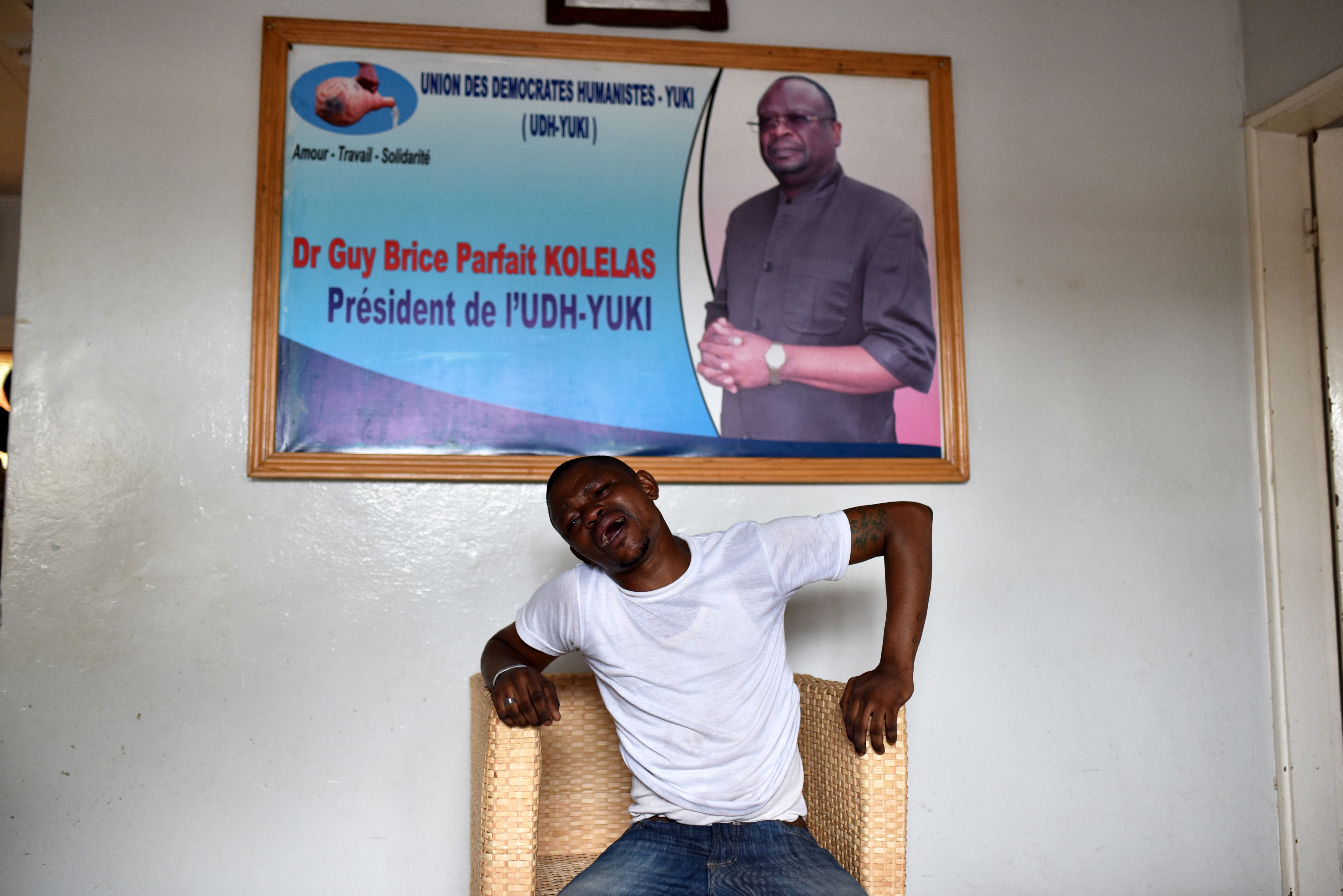 Konžská republika: Lidé truchlí po smrti kandidáta na prezidenta Kolélase