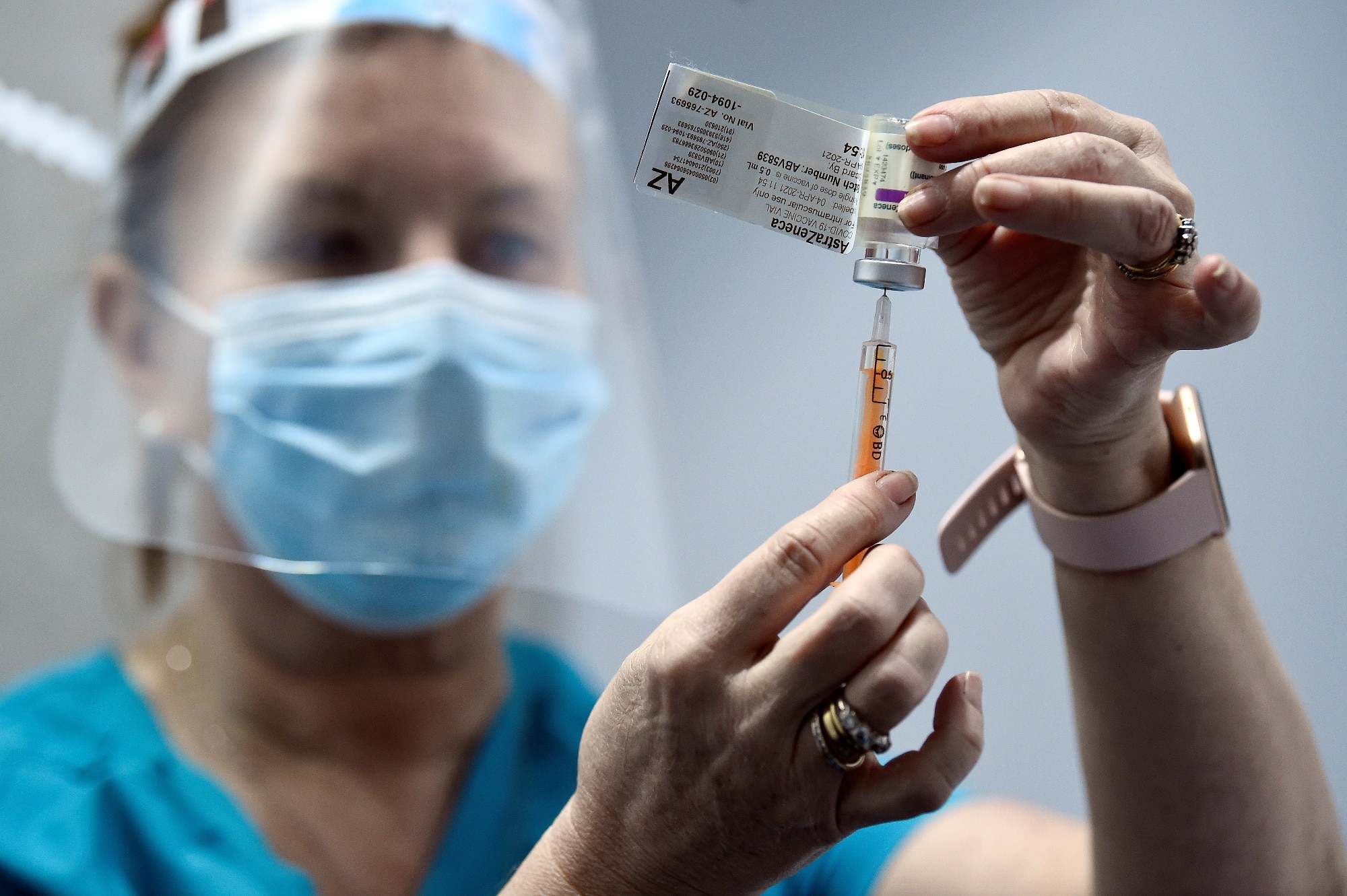 Očkování vakcínou od společnosti AstraZeneca
