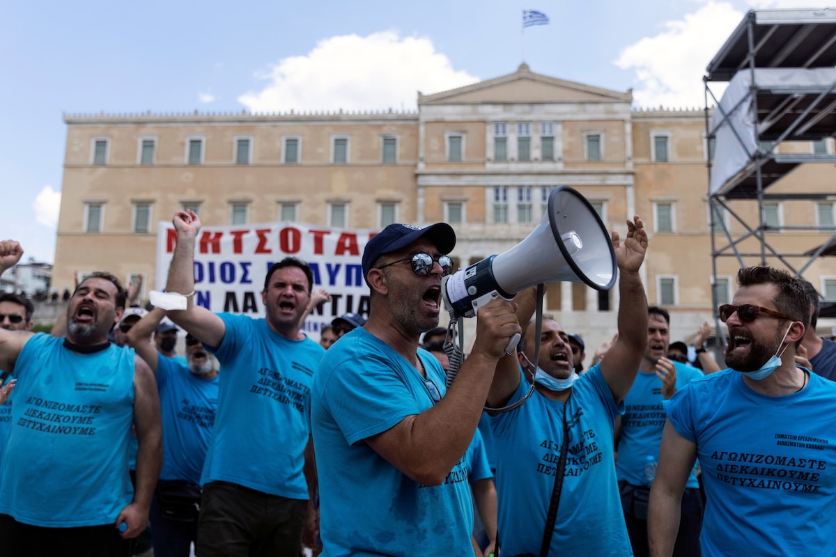 Řekové protestovali proti pracovní reformě