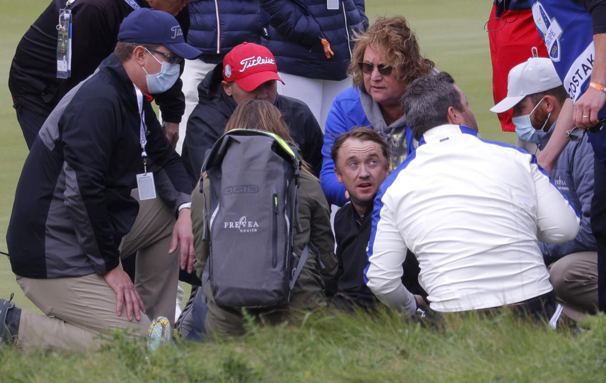 Britský herec Tom Felton zkolaboval na golfovém hřišti