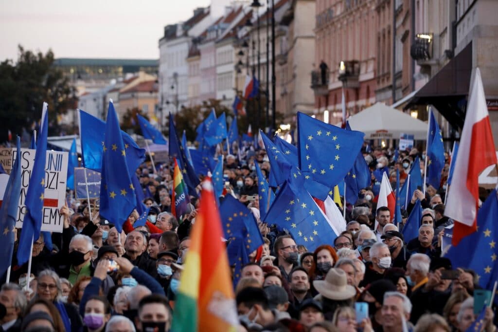 Protestující v ulicích