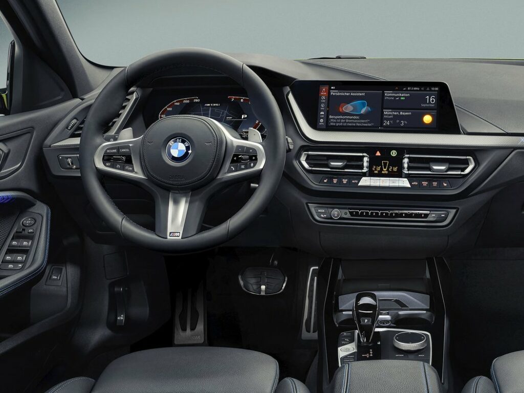 BMW M135i xDrive