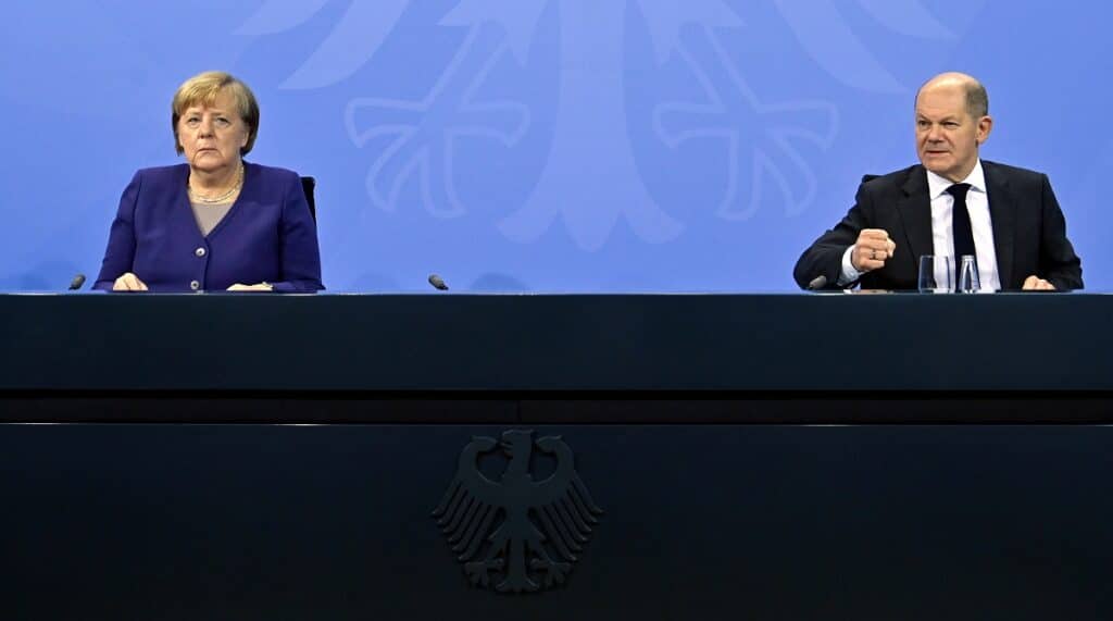 Merkel a Scholz
