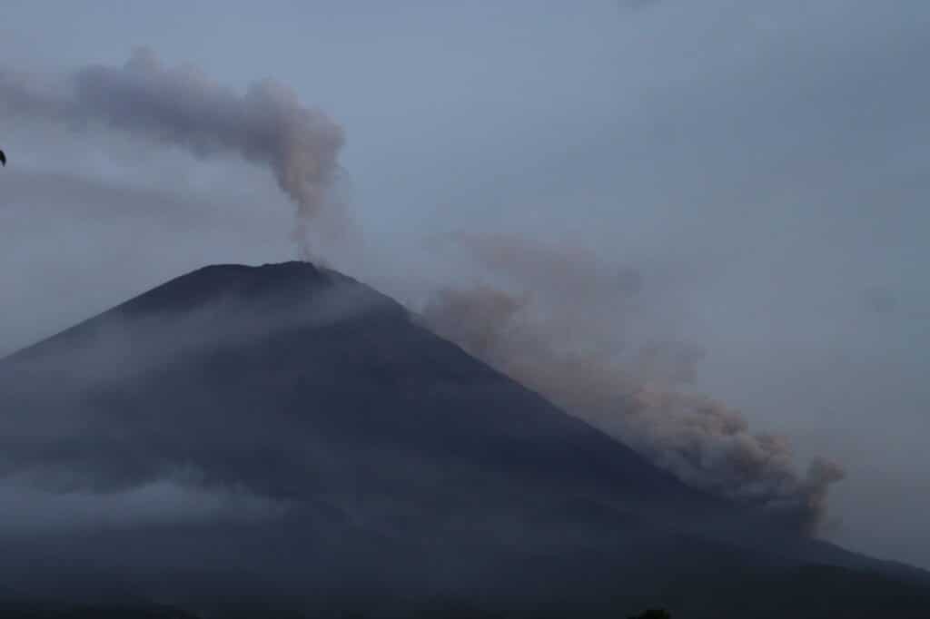 Sopka Semeru na ostrově Jáva