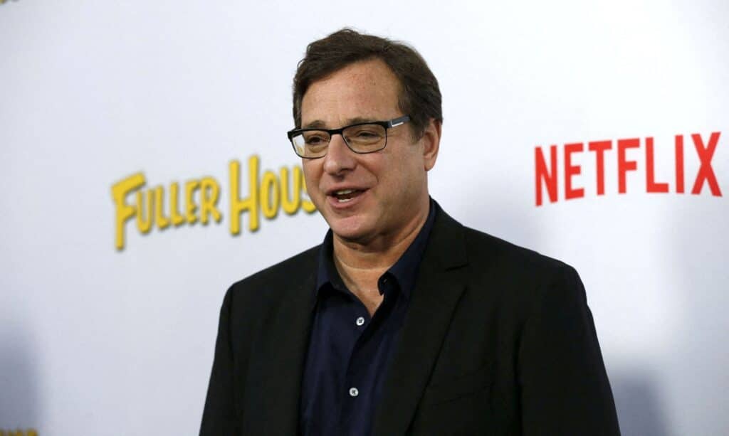 Bob Saget na premiéře seriálu Zase máme plný dům
