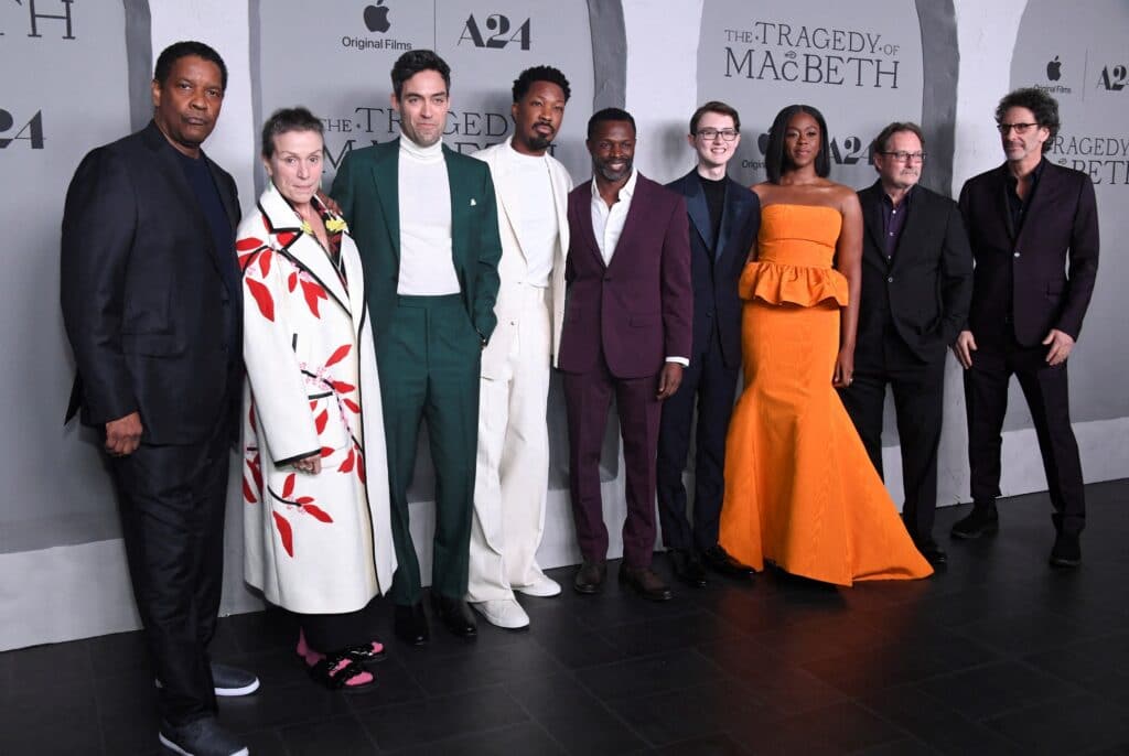 Denzel Washington a další na premiéře The Tragedy of Macbeth