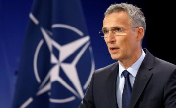 Jens Stoltenberg: Šéf NATO svolal na příští týden jednání aliance s Ruskem