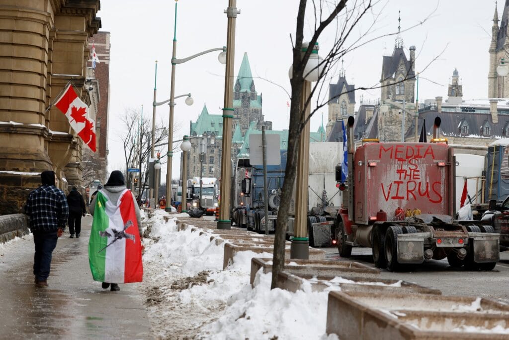 Tahače blokují centrum hlavního města Kanady