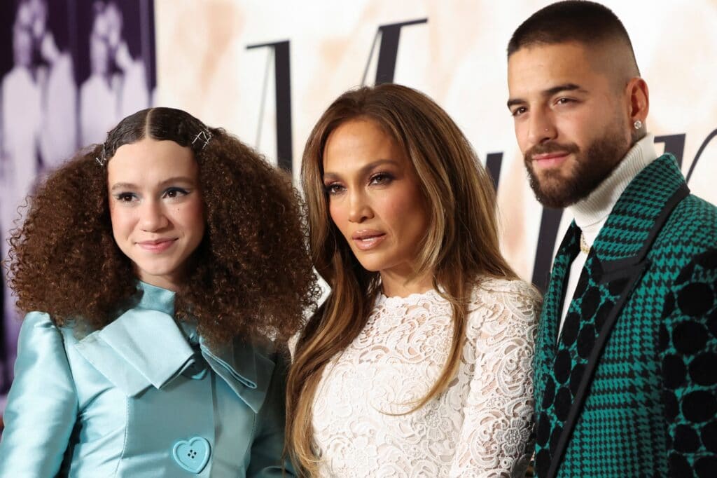 Chloe Coleman, Jennifer Lopez a Maluma