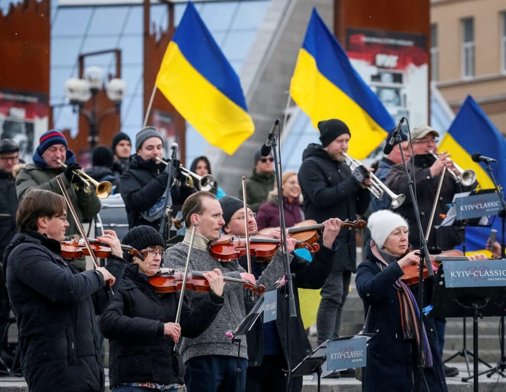 Na Majdanu zahrál symfonický orchestr