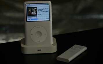 Společnost Apple ukončuje 20leté působení ikonické značky iPod