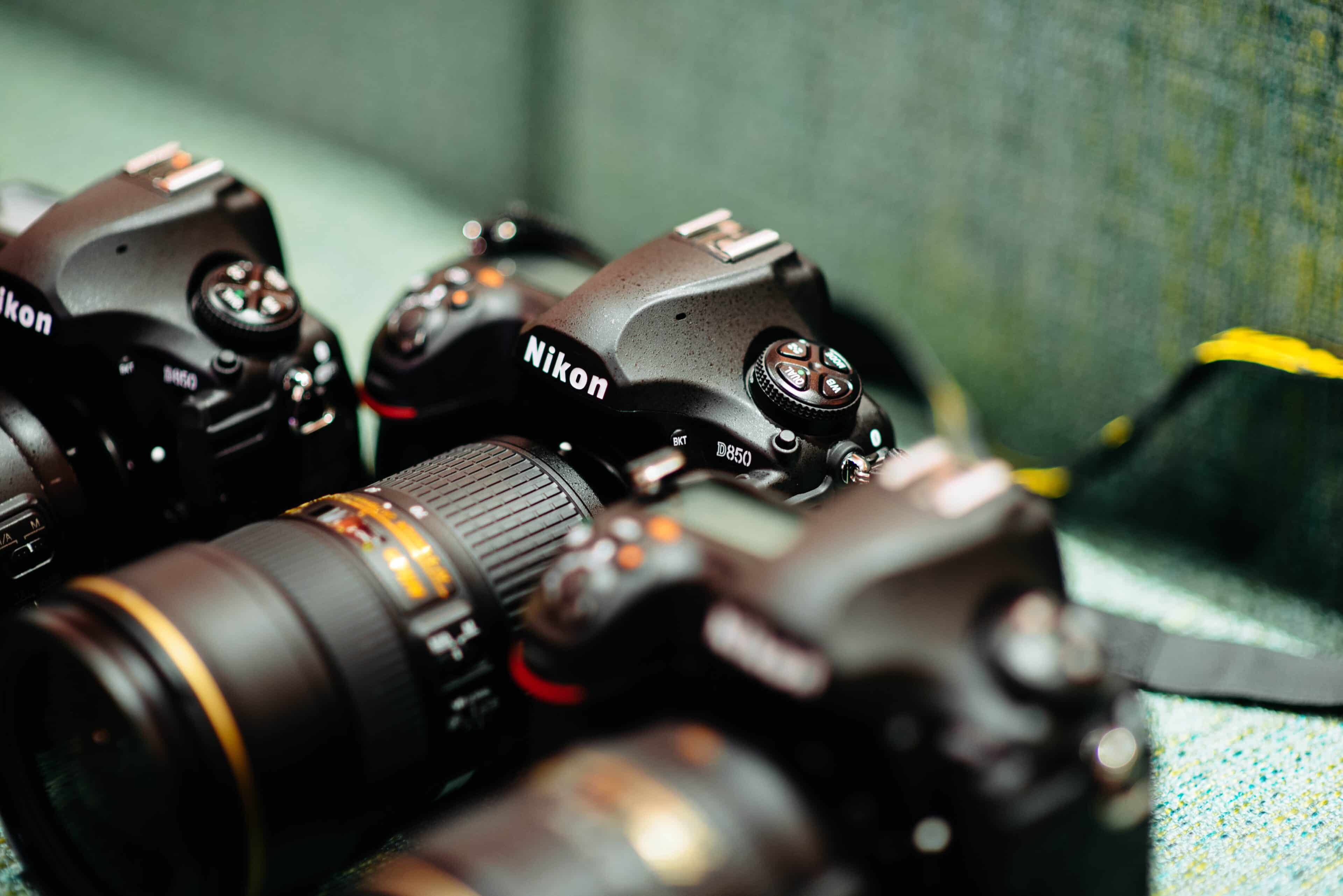 Nikon je po společnosti Canon druhým největším výrobcem zrcadlovek