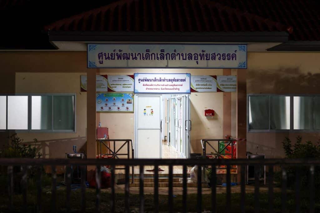 Střelba v thajské školce