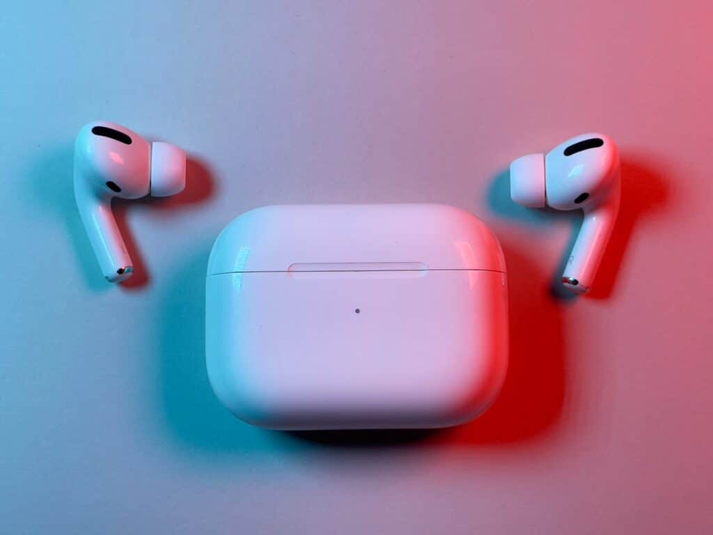 Podle některých analytiků budou mít příští AirPods USB-C nabíjení