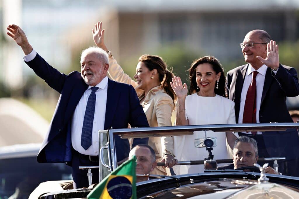 Brazilský prezident Luiz Inácio Lula da Silva s manželkou Rosangelou