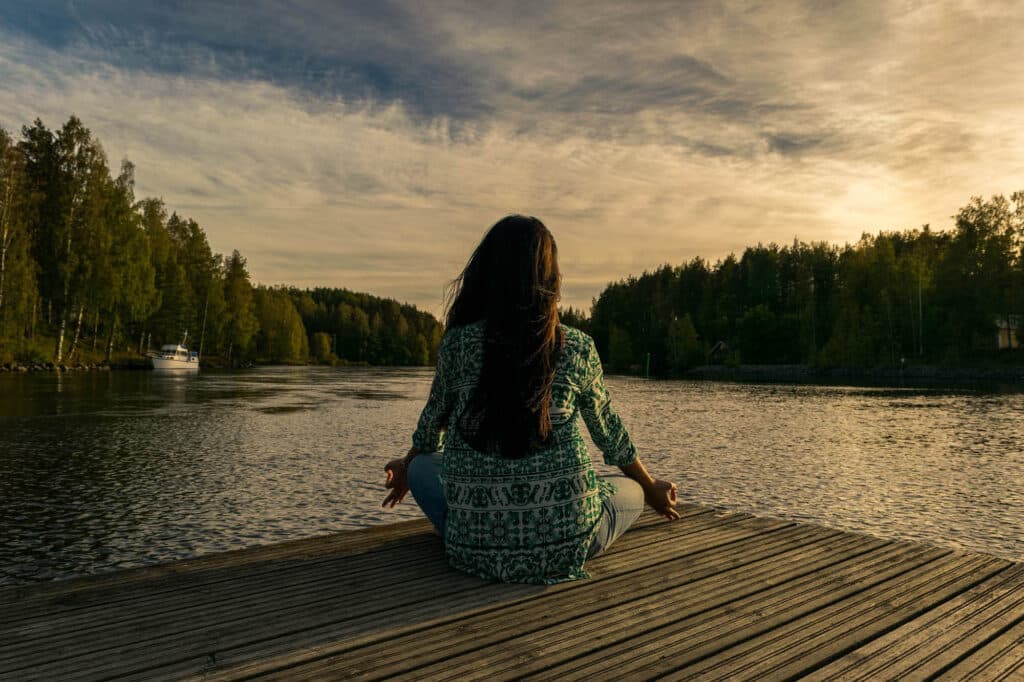 Meditace uzemnění o 5 živlech přírody