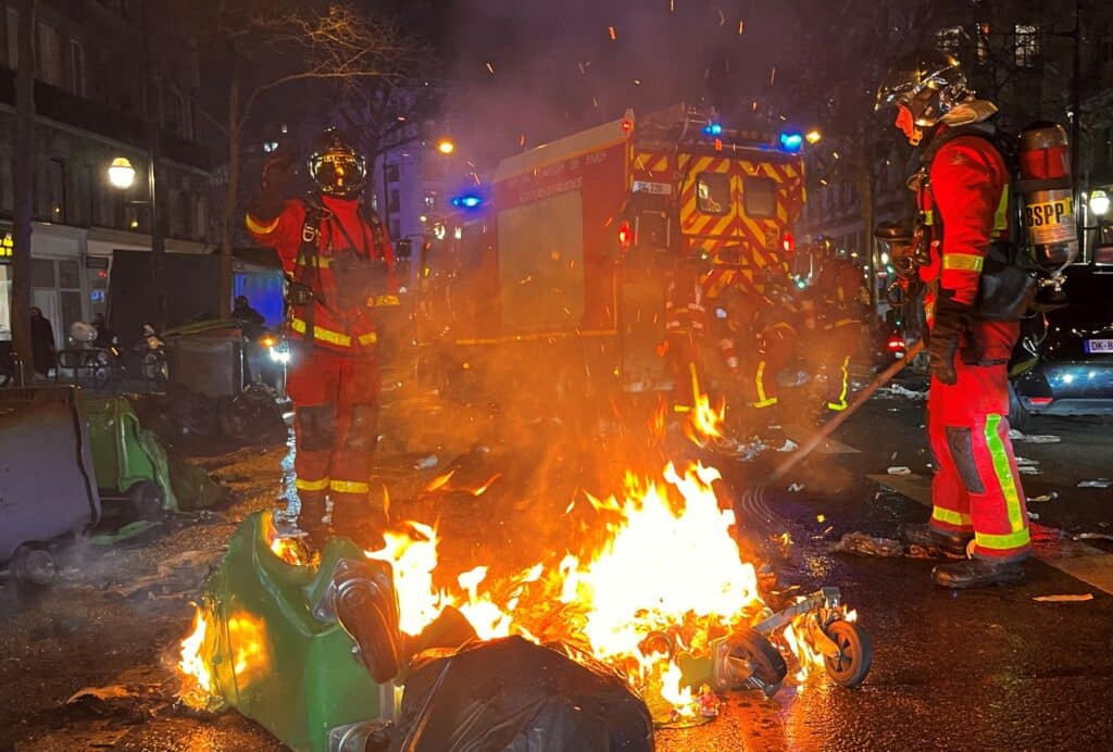 Demonstranti nesouhlasí s důchodovou reformou