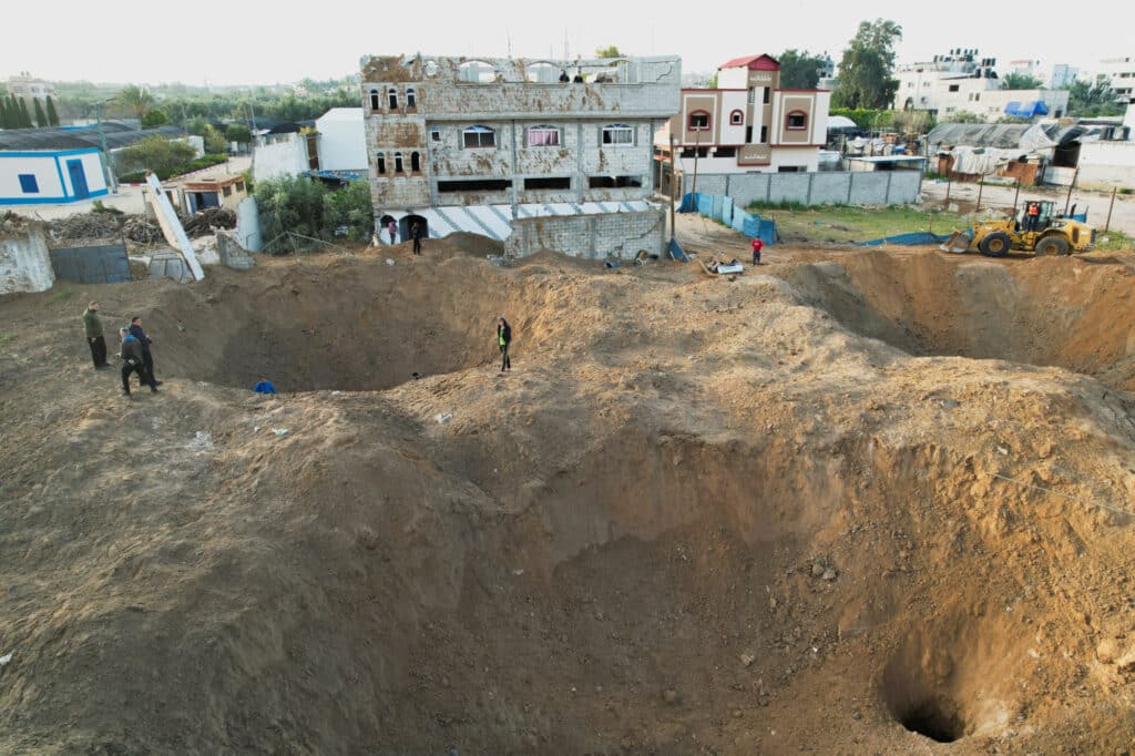 Škody po izraelském náletu v Gaze