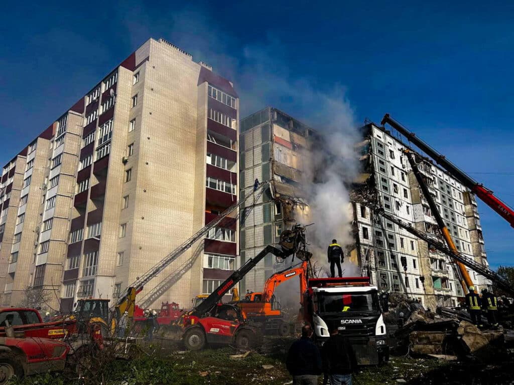 Ruské rakety zasáhly obytný dům