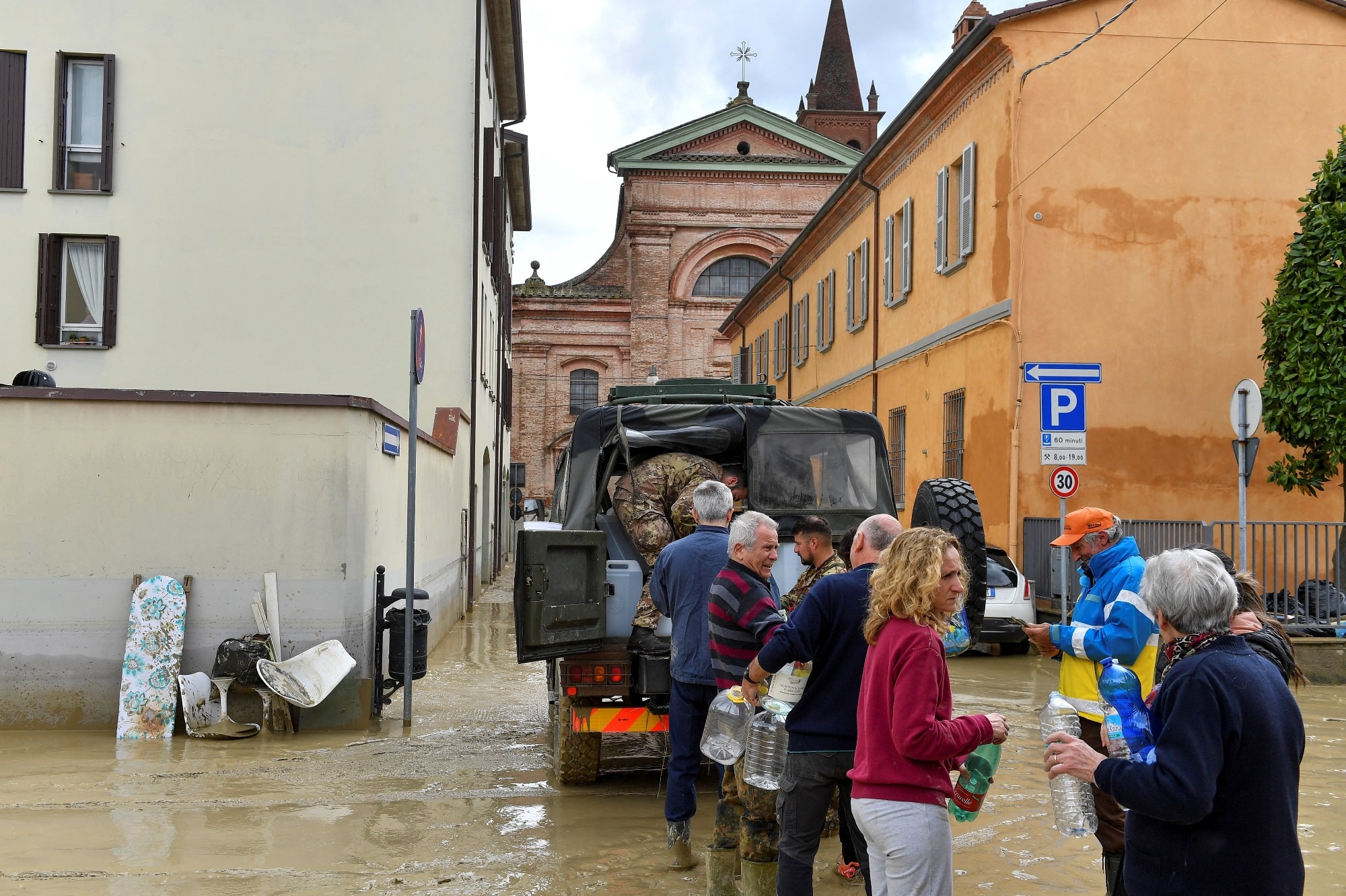 Le inondazioni nel nord Italia hanno causato almeno nove vittime.  Anche la storica città di Ravenna conta i danni – WN24.cz – World News 24