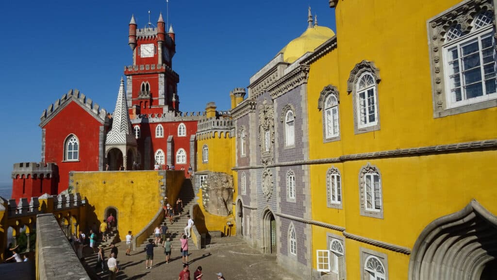 Portugalské město Sintra paláce studna