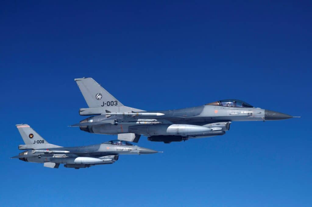 Spojené státy povolí přesun letounů F-16 na Ukrajinu z Dánska a Nizozemska