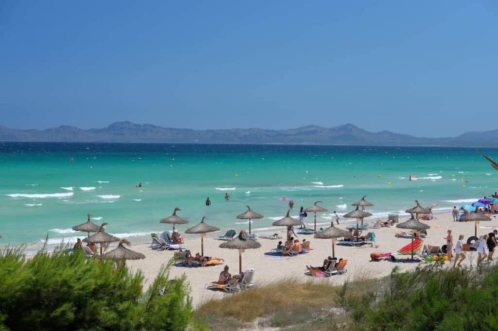 Falešné nápisy pláže Mallorca