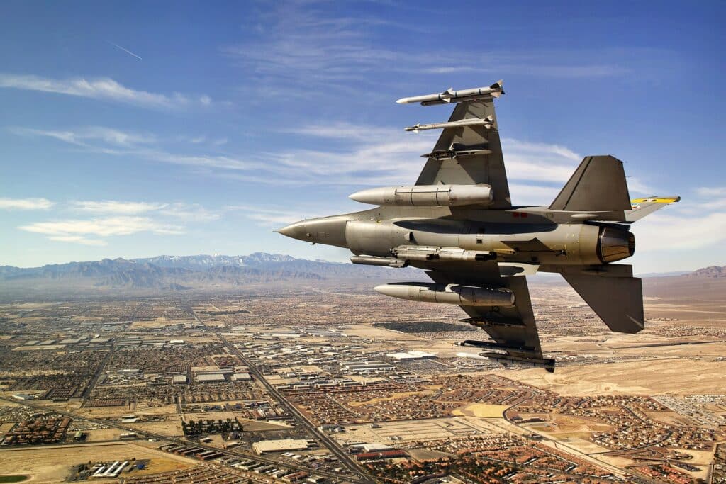 F-16 nad Las Vegas