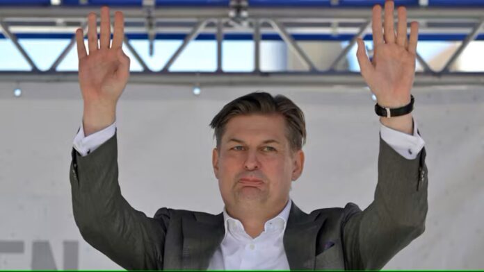 Německá prokuratura obvinila bývalého spolupracovníka politika AfD ze špionáže