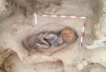 Archeologové v Peru objevili 5000 let staré ostatky ženy z caralské civilizace