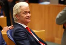 Geert Wilders nařkl starostu Budapešti z hajlování