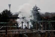 Březnový požár u letiště Heathrow způsobilo selhání při údržbě rozvodny