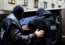 Polská tajná služba zadržela osm lidí podezřelých z příprav sabotáží