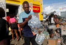 Hurikán Melissa připravil Jamajku o úrodu i střechy nad hlavou