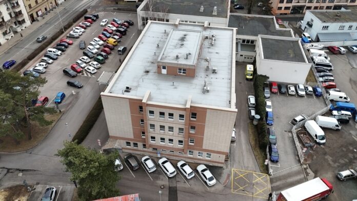 1765182320_PRX10727M3608