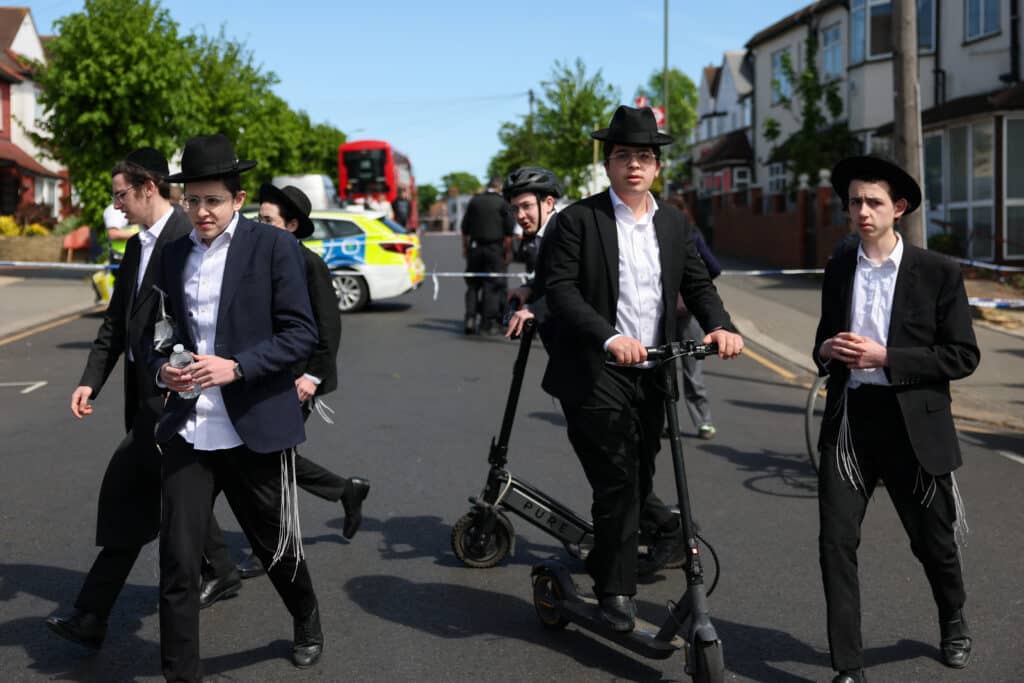 V Londýně útočník pobodal dva Židy